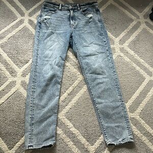 American Eagle high rise stretchy jeans, dark washed blue size 6